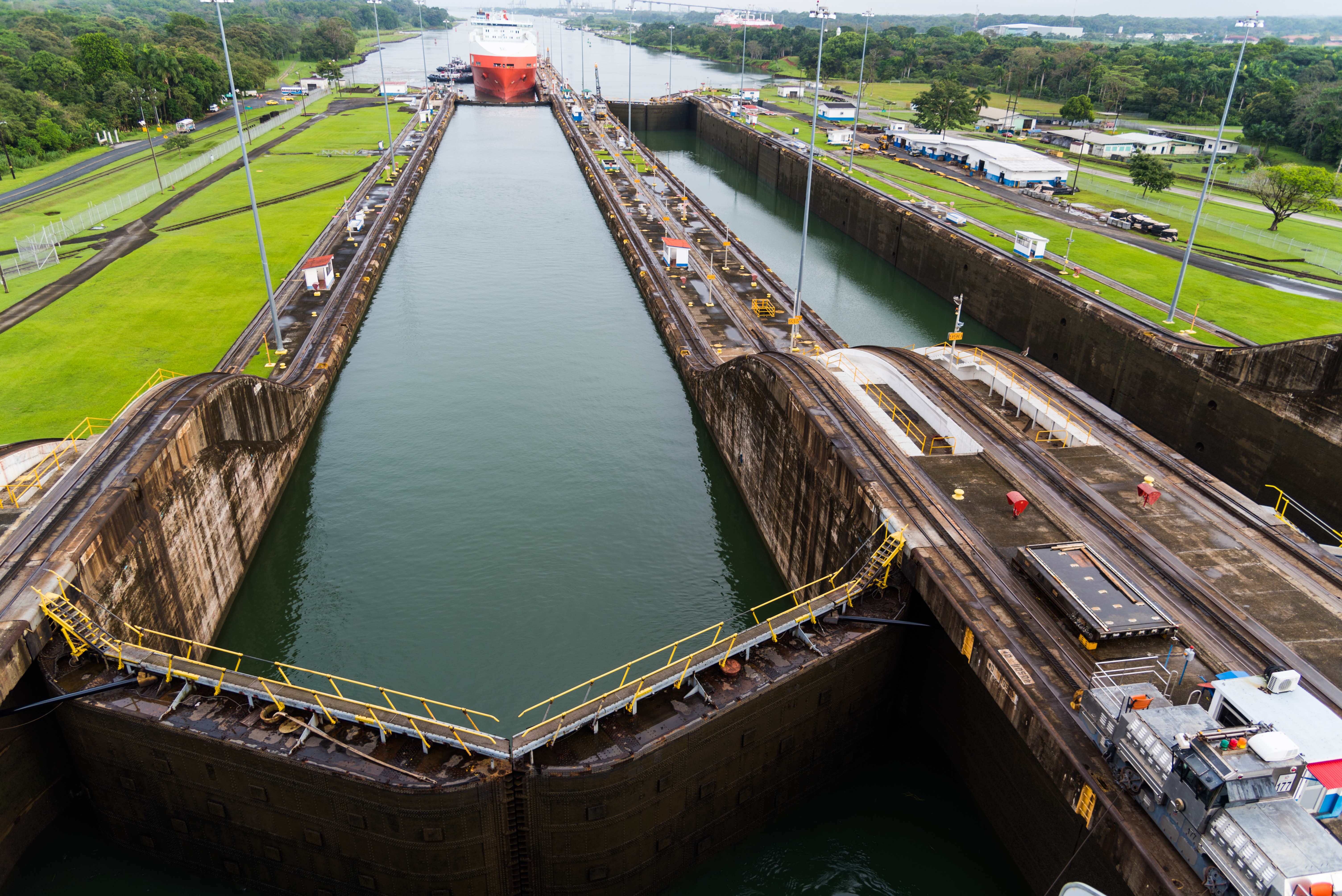 Panama Canal – The EZ Traveler